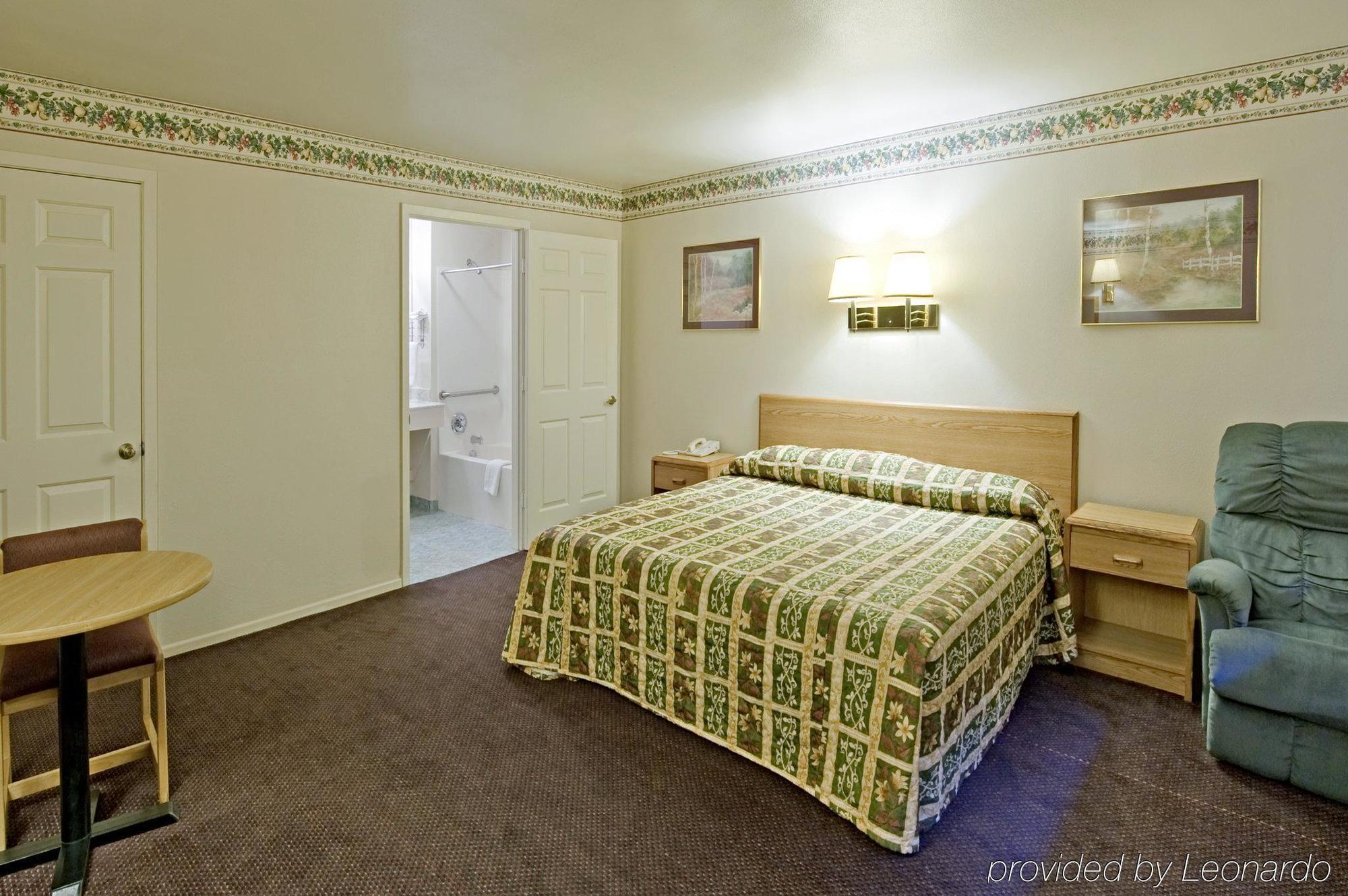 Americas Best Value Inn Мак-Кінні Номер фото